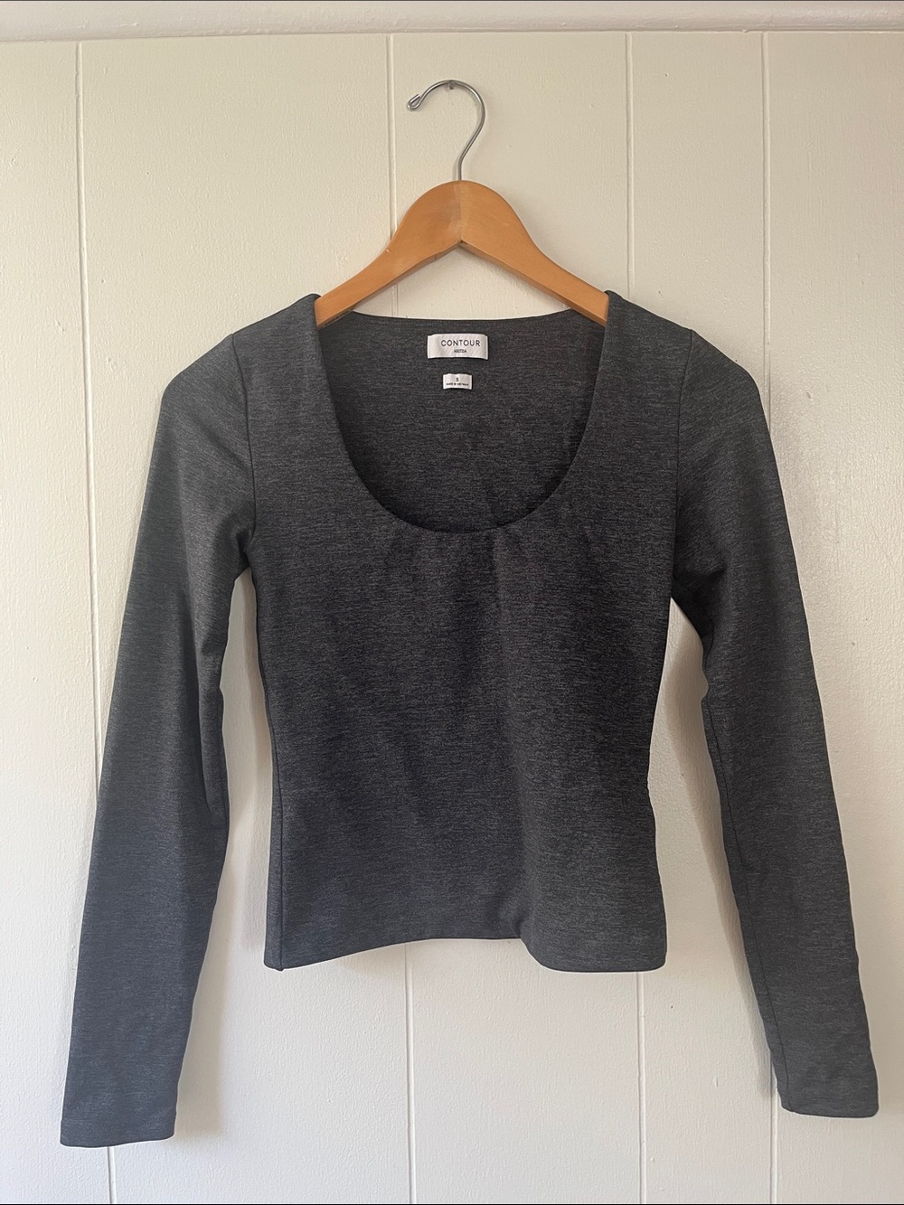 Aritzia Contour Scoopneck Longsleeve Dark Gray